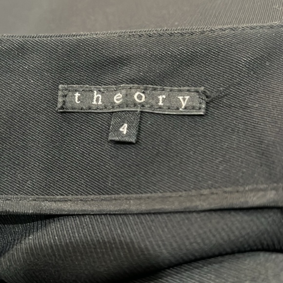 Theory Pencil Skirt - Picture 6 of 6